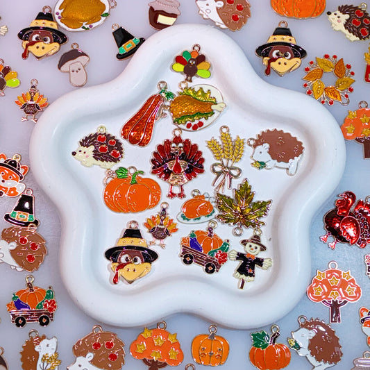 【Accessory】Thanksgiving Pendants Mix