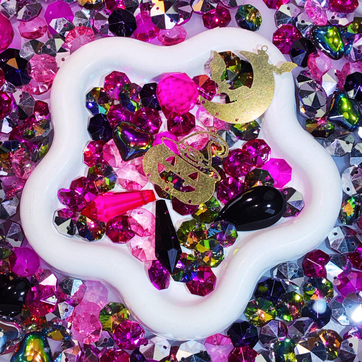 【For Sun Catcher 】Live Product- Fushia Spooky Sun Catcher Mix