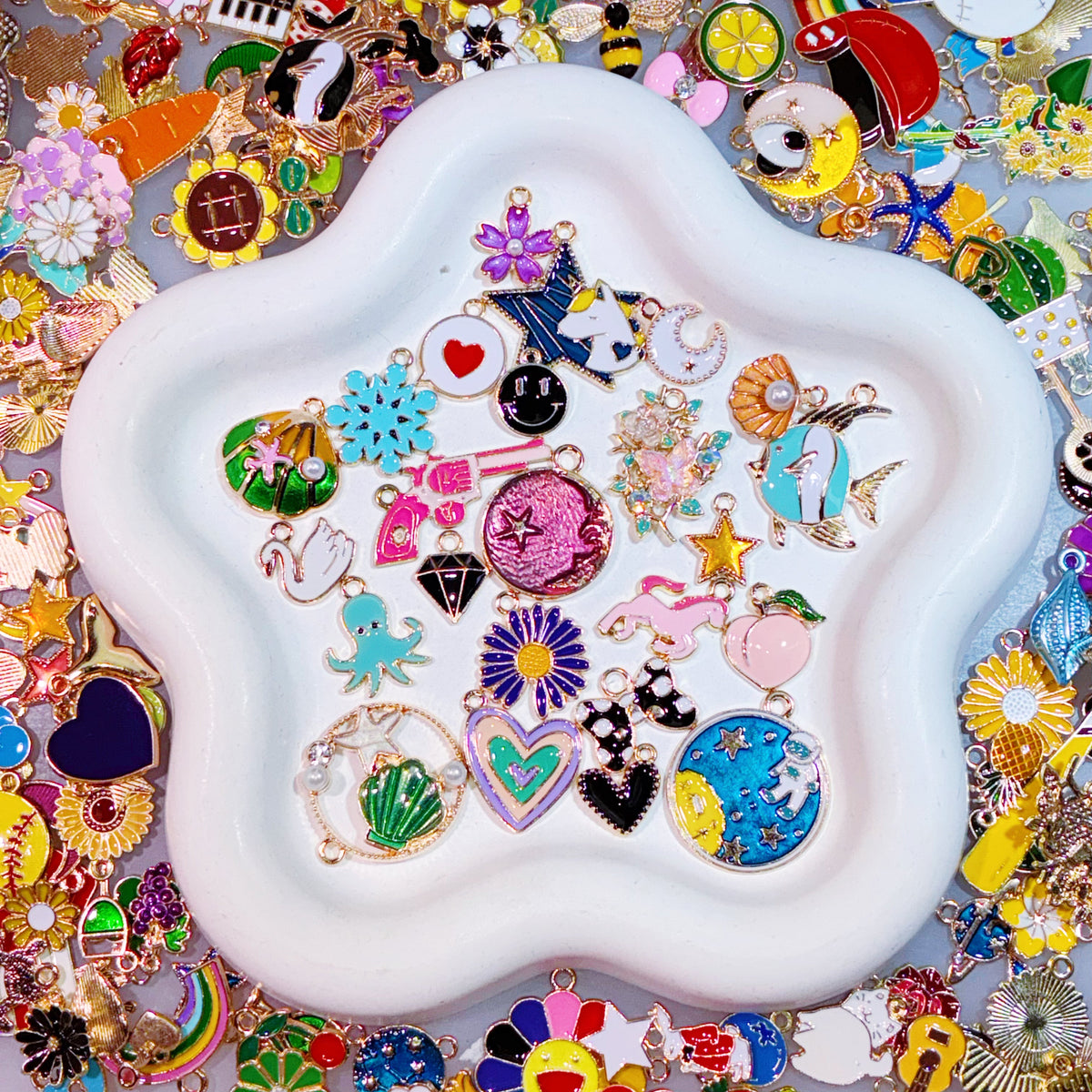 【Accessory】Rainbow Random Charm Mix
